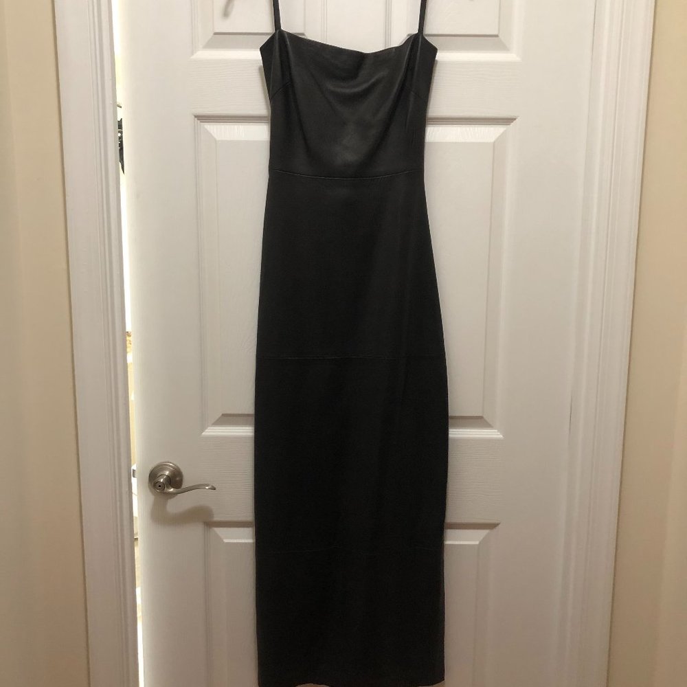 PERFECT PROM DRESS!                      Leather Floor Length Backless Dress